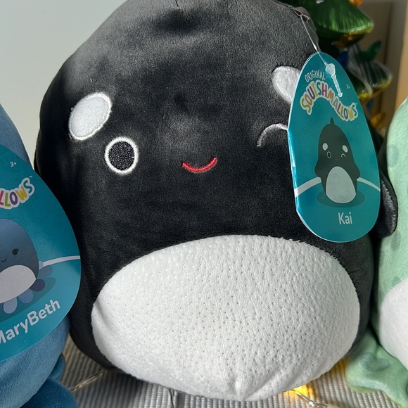 SQUISHMALLOWS BUNDLE 7.5" Under the Sea! Marybeth, Kai and Forina - Picture 3 of 10